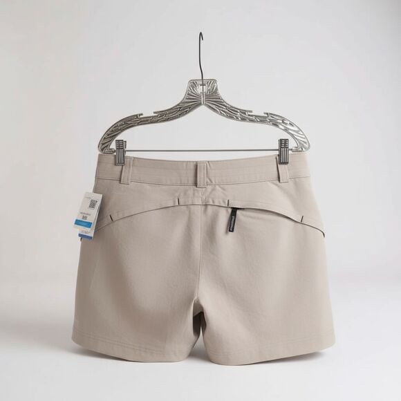 Columbia Women’s Titanium Shorts Beige Size 16.5 Waist × 15″ Length | Excellent - Picture 2 of 5